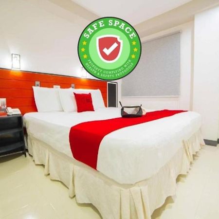 Reddoorz Plus Near San Pedro Cathedral Davao City Exterior foto