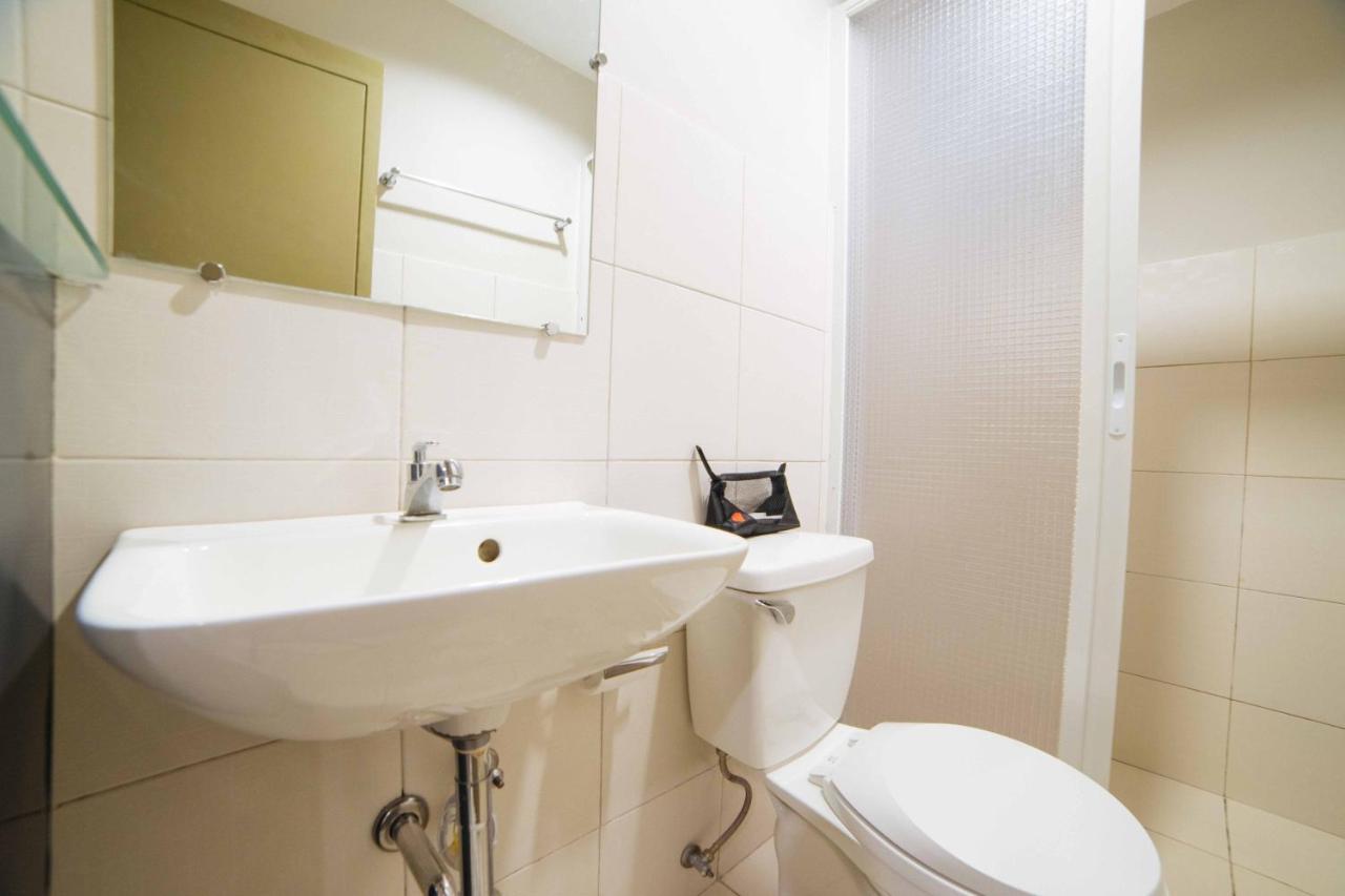 Reddoorz Plus Near San Pedro Cathedral Davao City Exterior foto