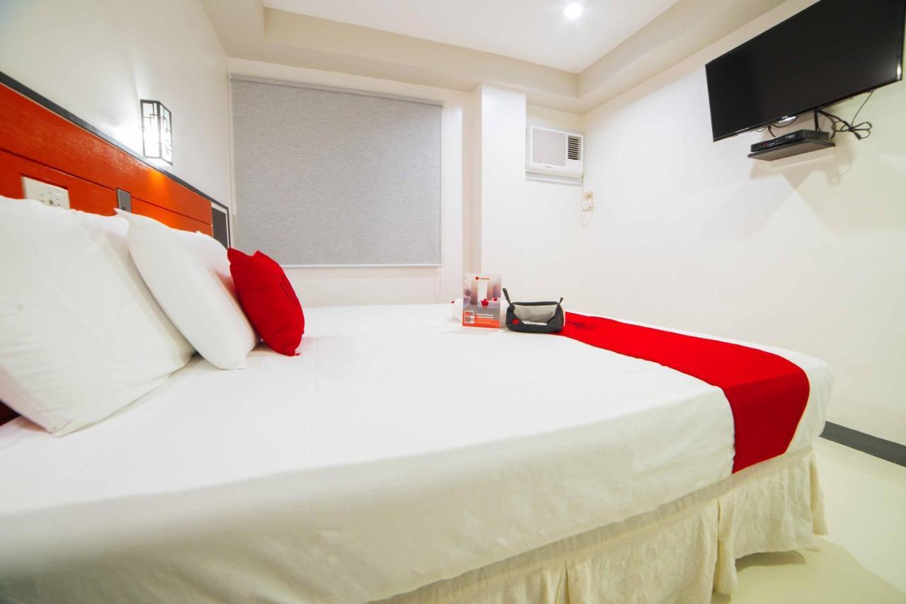Reddoorz Plus Near San Pedro Cathedral Davao City Exterior foto