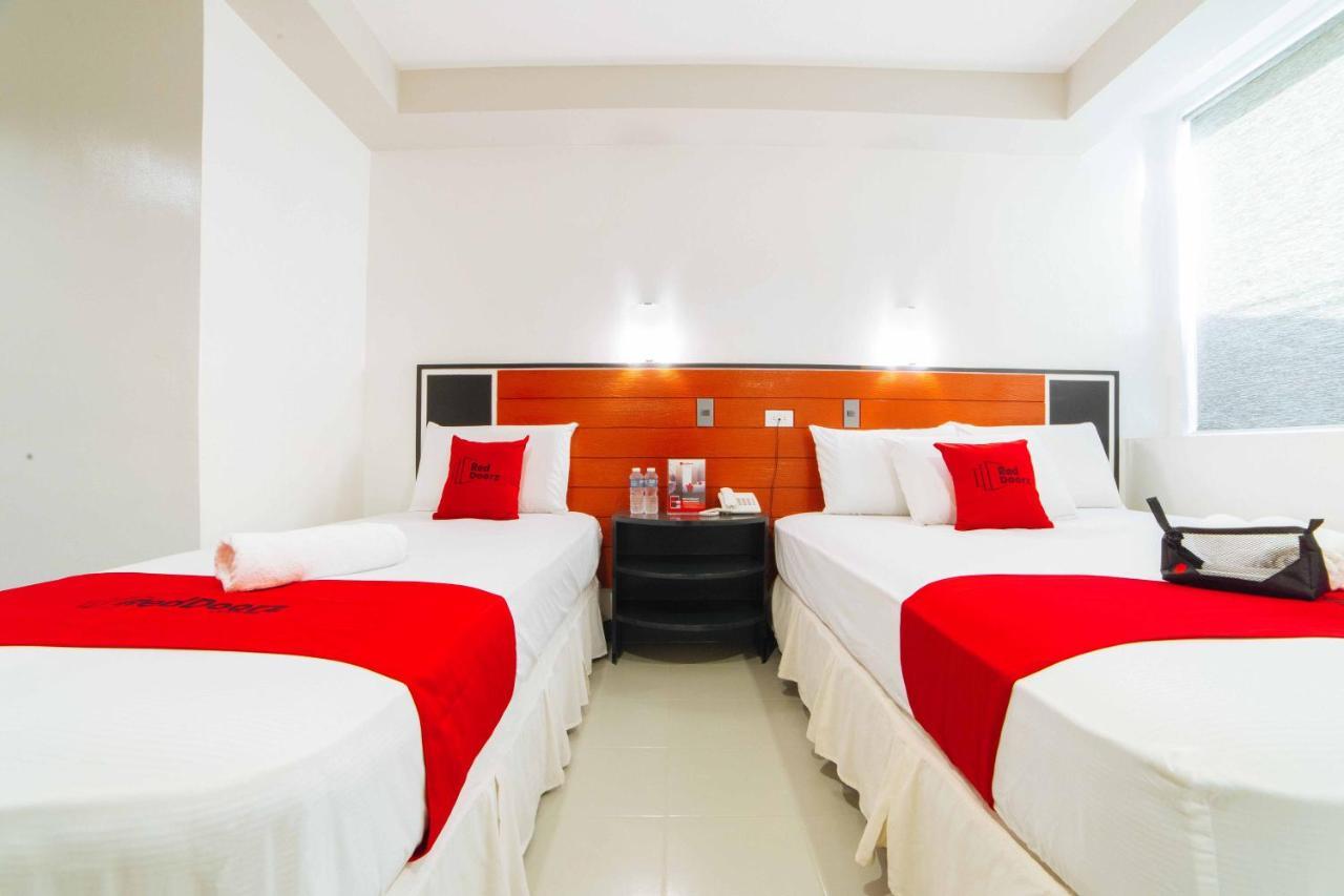Reddoorz Plus Near San Pedro Cathedral Davao City Exterior foto